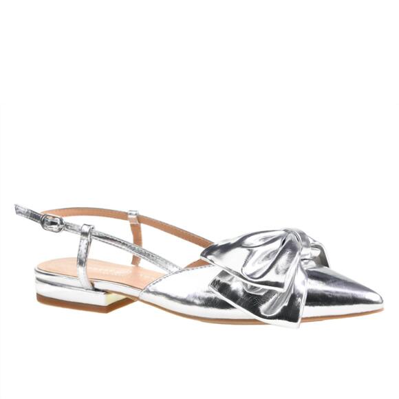 CHINESE LAUNDRY Shoes - NEW CHINESE LAUNDRY women's harmony metal flats in silver